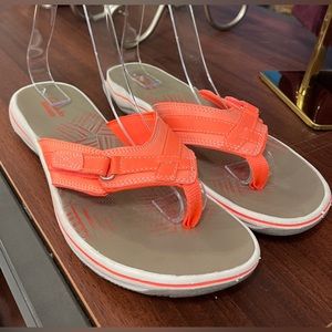 Clarks Womens Cloudsteppers Brinkley Jazz Flip-Flops